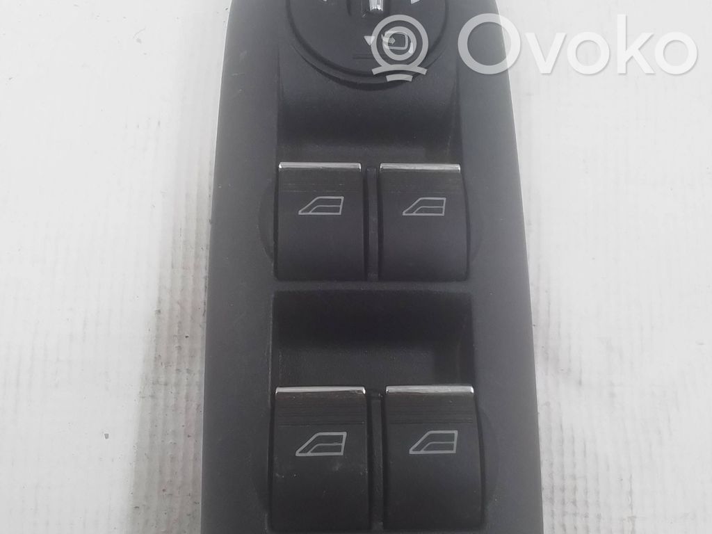 Ford Kuga I Electric window control switch 