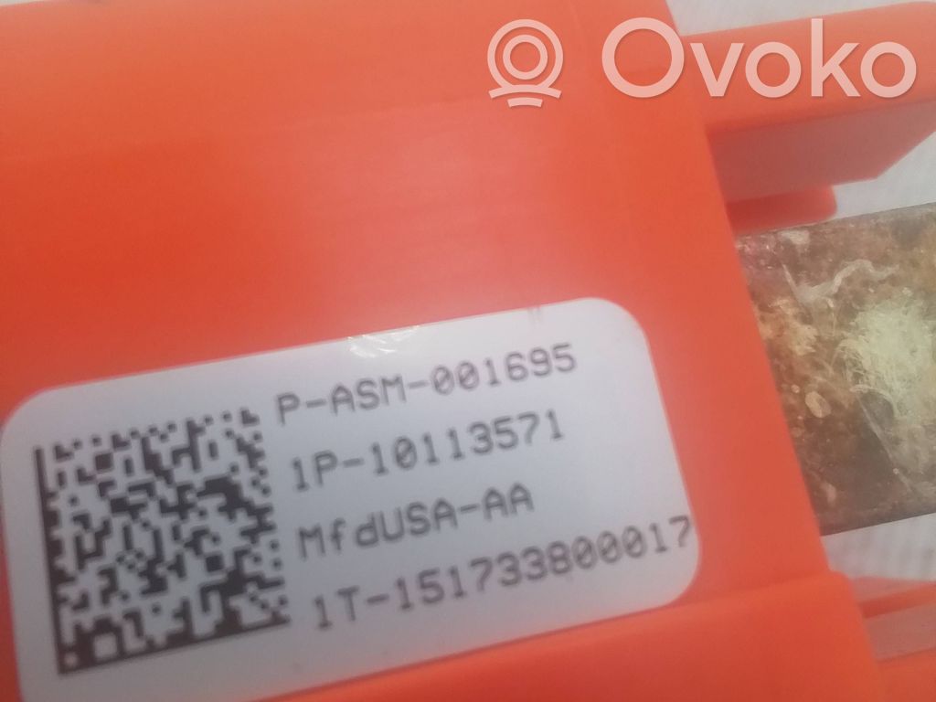 Bezpiecznik / Przekaźnika akumulatora   10113247A,1P10113571,1T151733800017