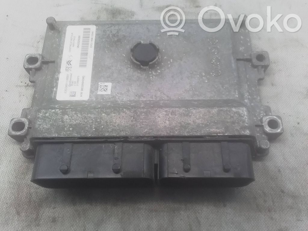 Peugeot 2008 II Engine control unit/module 