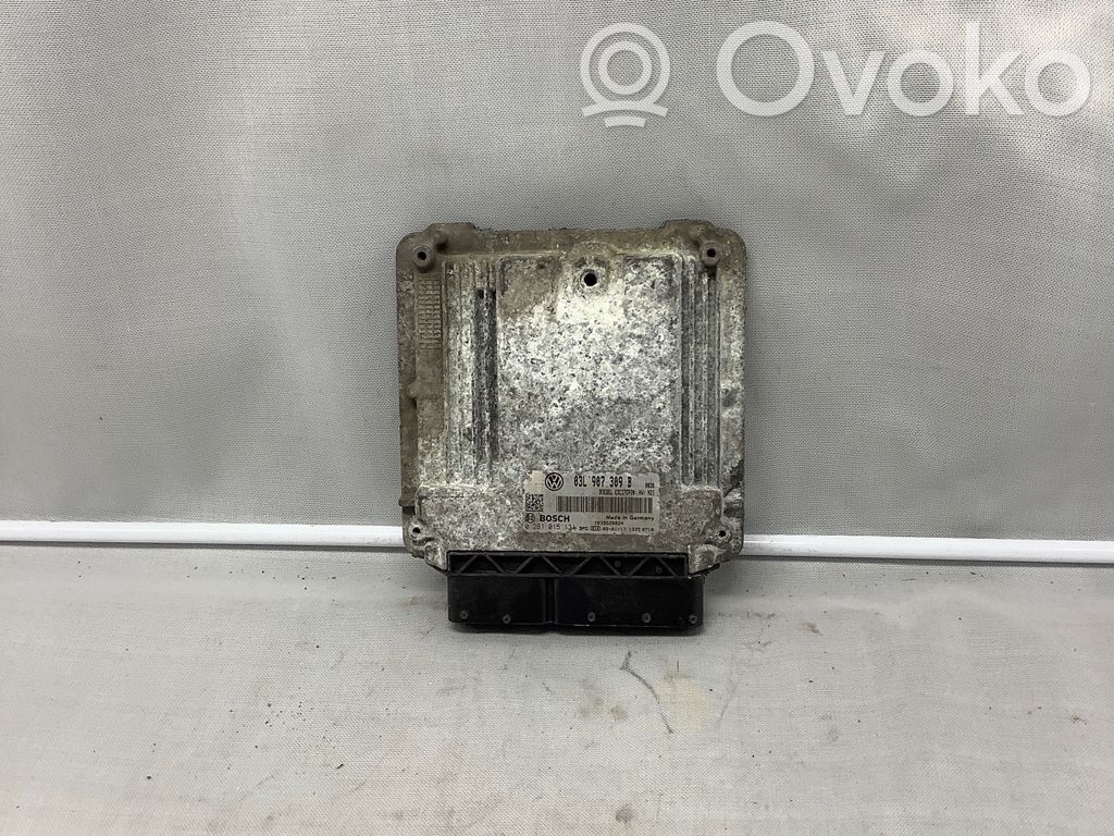 Volkswagen PASSAT B6 Engine control unit/module 