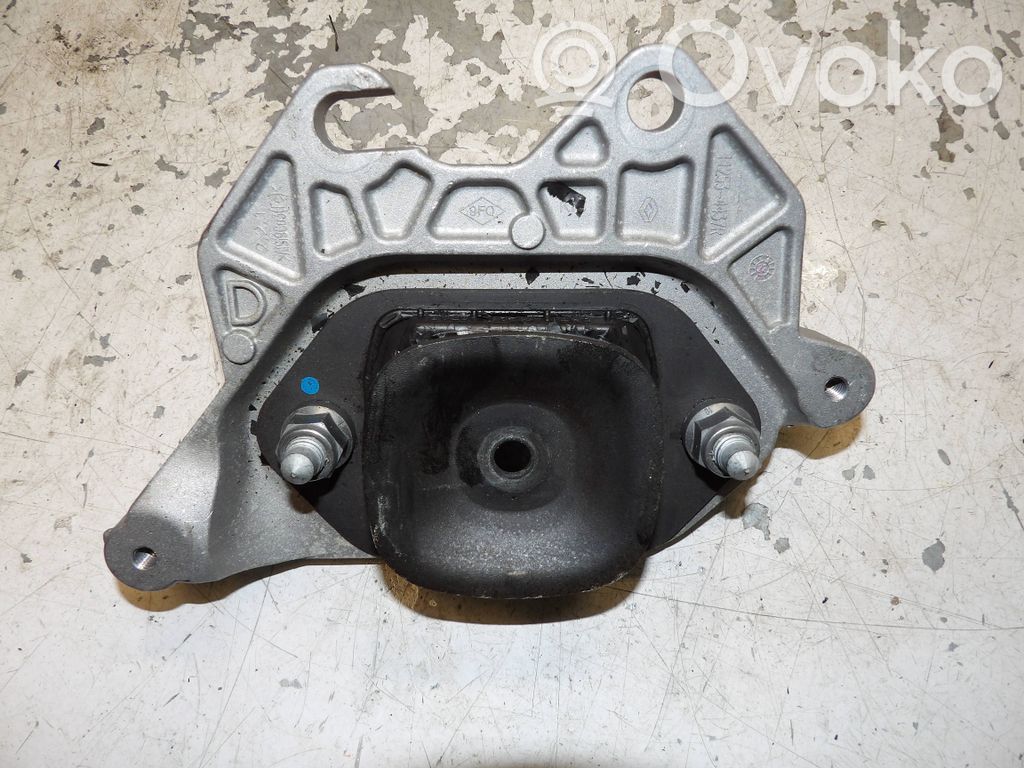 Renault Arkana Gearbox mount 