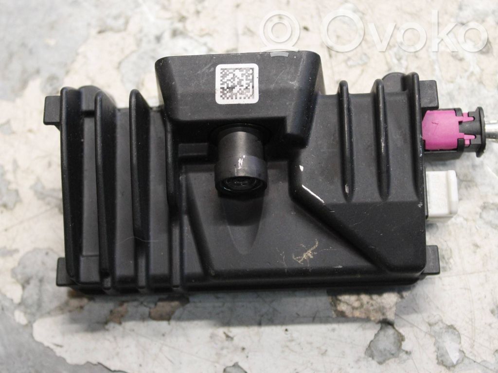 Renault Austral Windshield/windscreen camera 