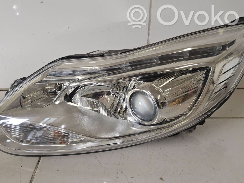 Ford Focus ST Headlight/headlamp 