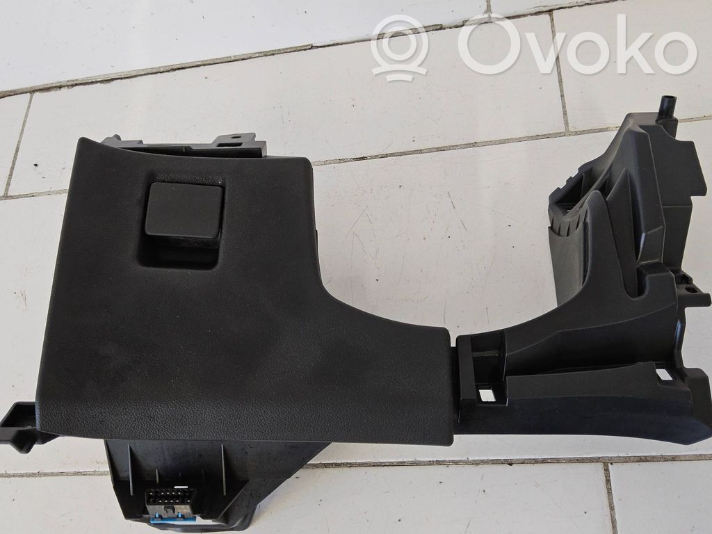 Opel Astra J Daiktadėžė 