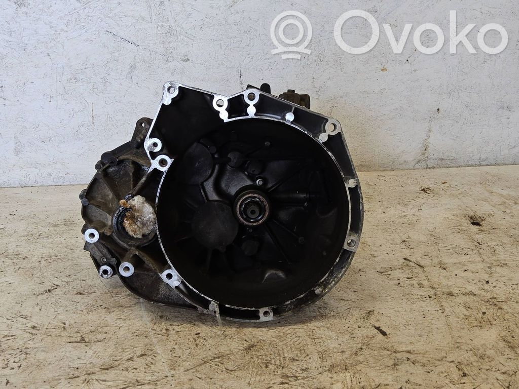 Volvo C30 Manualna 6-biegowa skrzynia biegów 