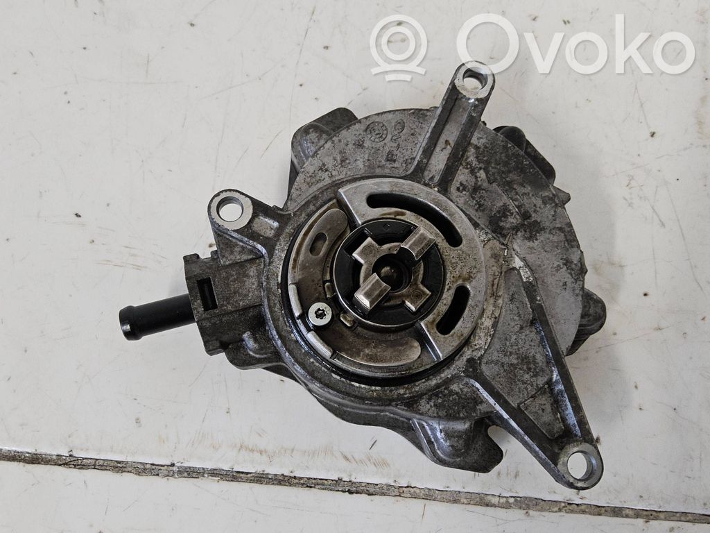 Honda CR-V Vacuum pump 