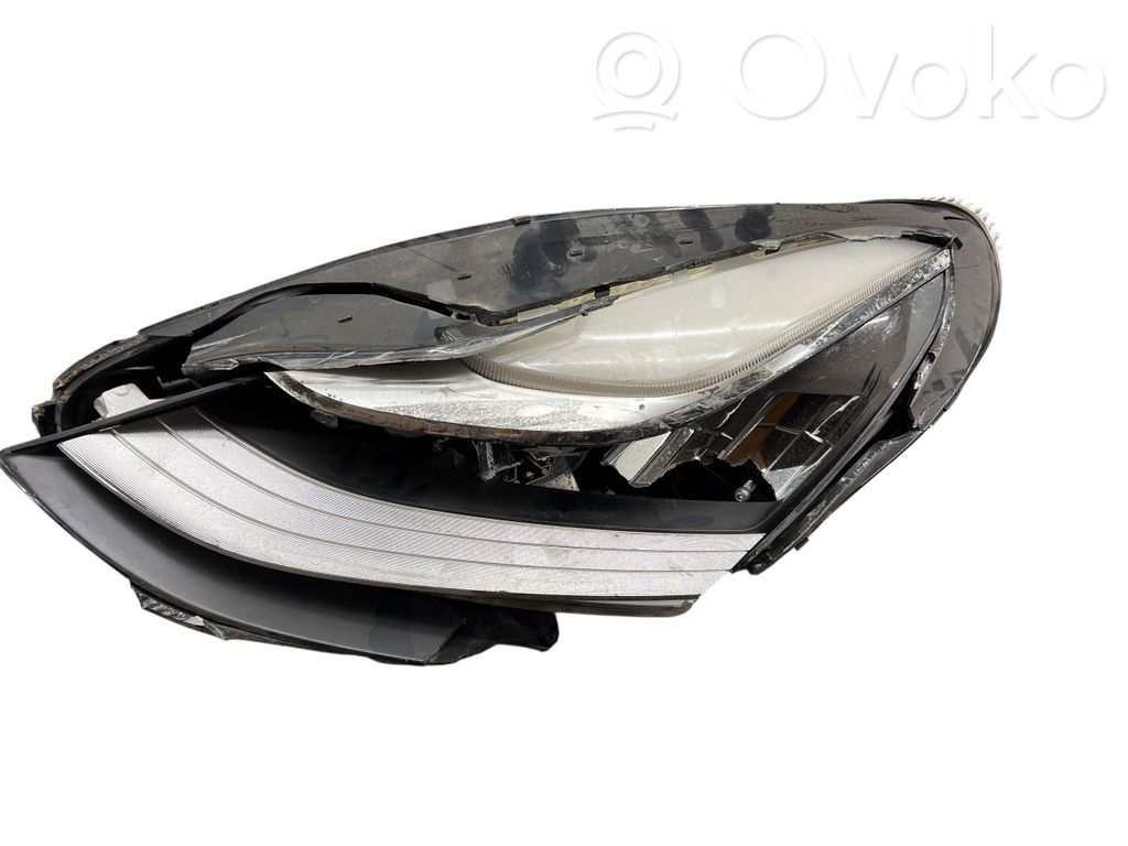 Tesla Model 3 Headlight/headlamp 
