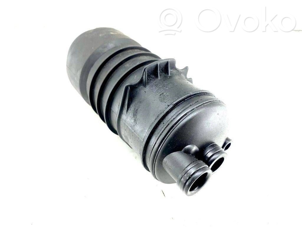 Audi A6 S6 C6 4F Oil filter mounting bracket 