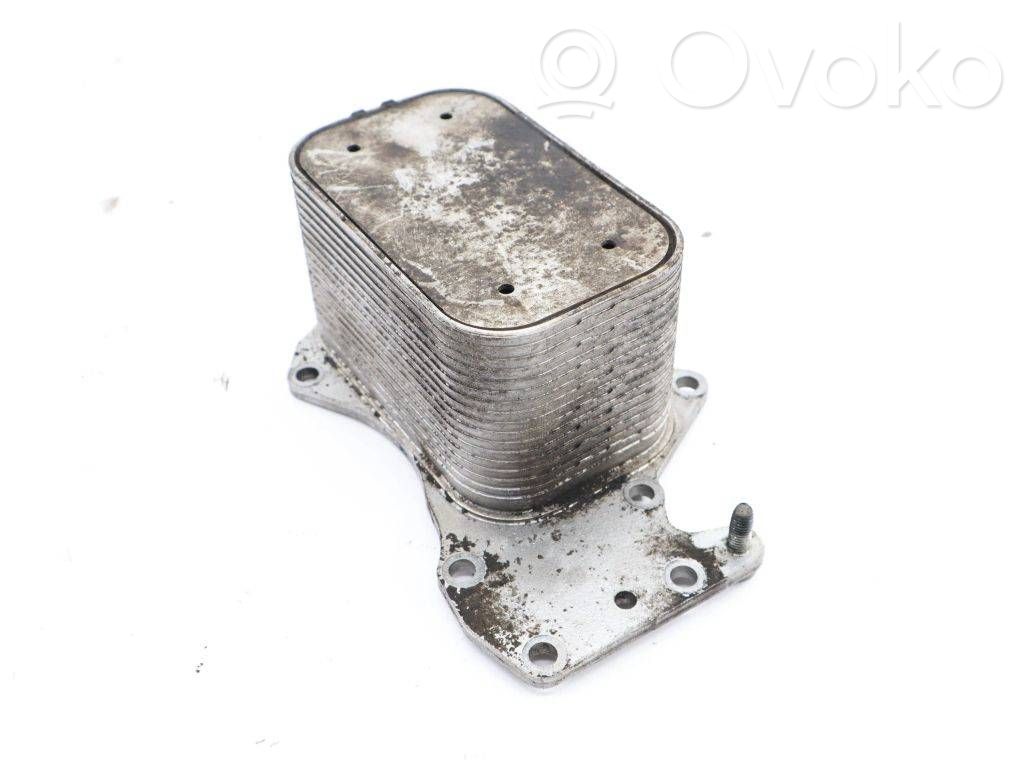 Audi A6 S6 C6 4F Mocowanie / uchwyt filtra oleju 
