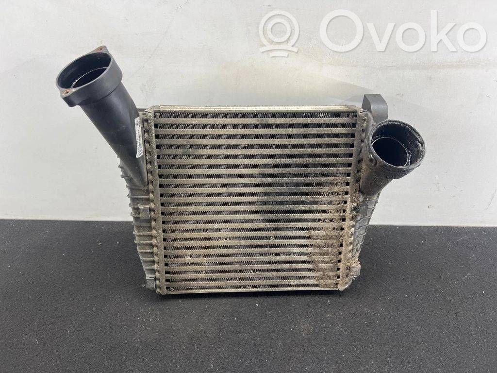 Audi Q7 4L Intercooler radiator 