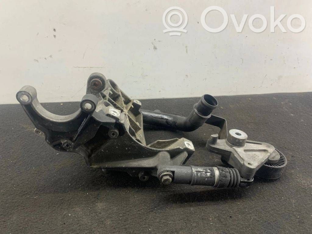 Audi Q7 4L Power steering pump mounting bracket 