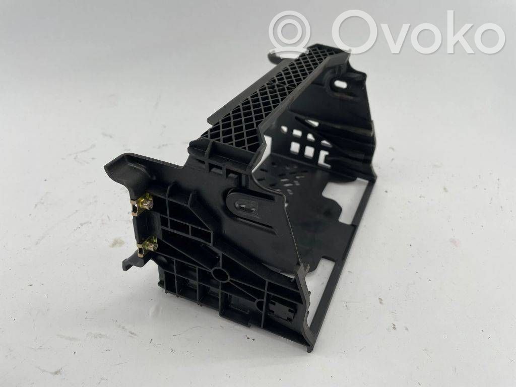 Audi A6 S6 C5 4B Radio/GPS head unit trim 