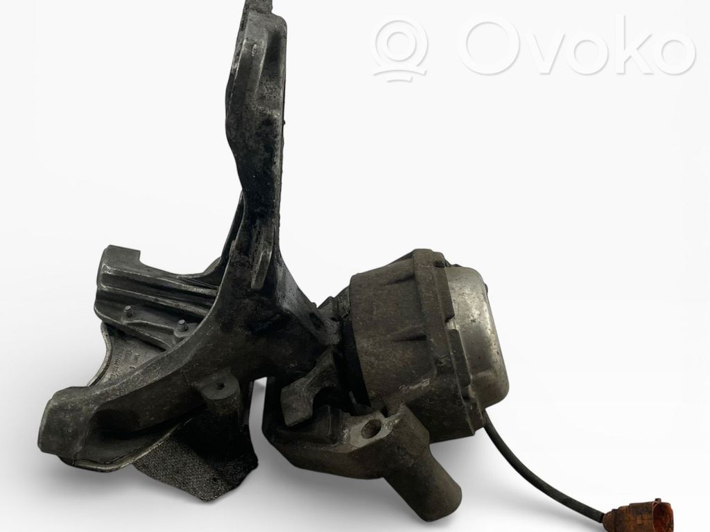 Audi A7 S7 4G Engine mount bracket 