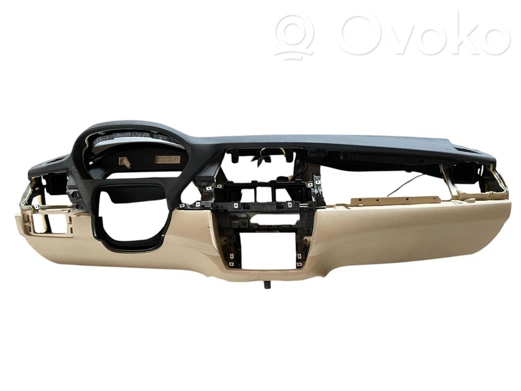 BMW X5 E70 Dashboard 