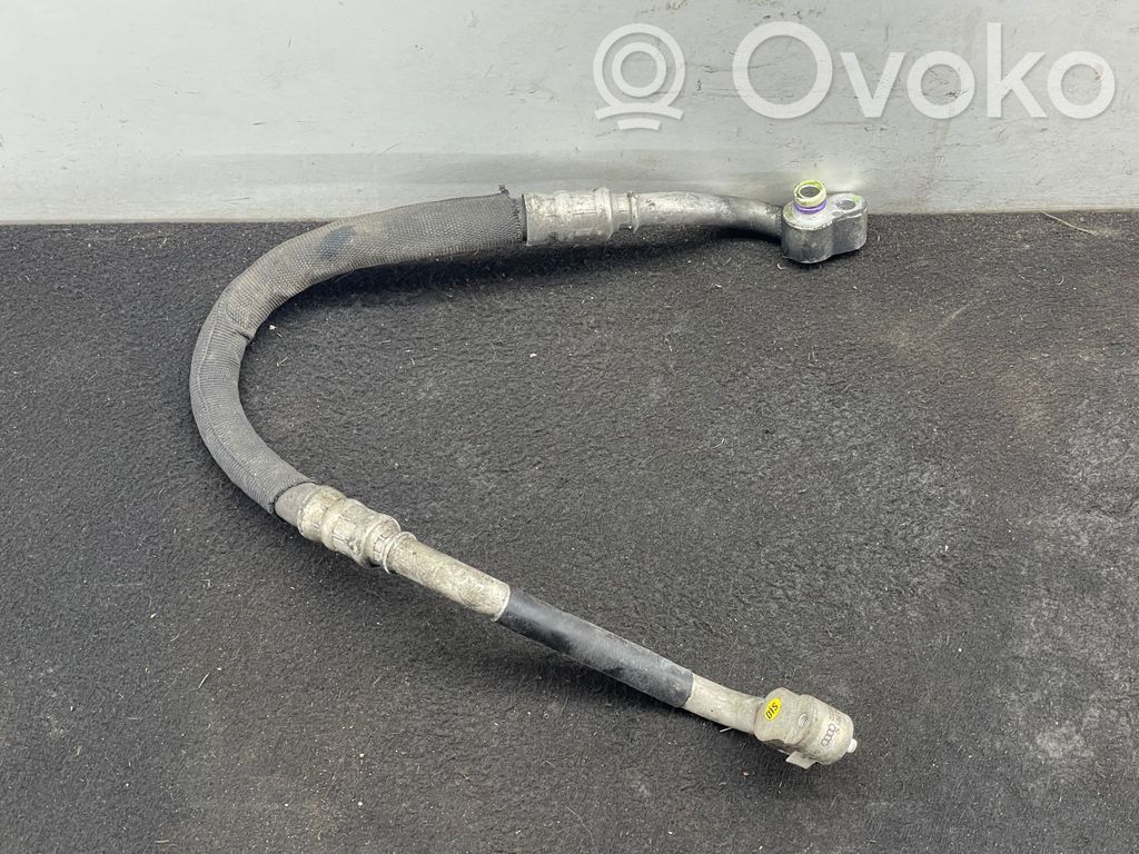 Audi A4 S4 B8 8K Ilmastointilaitteen putki (A/C) 