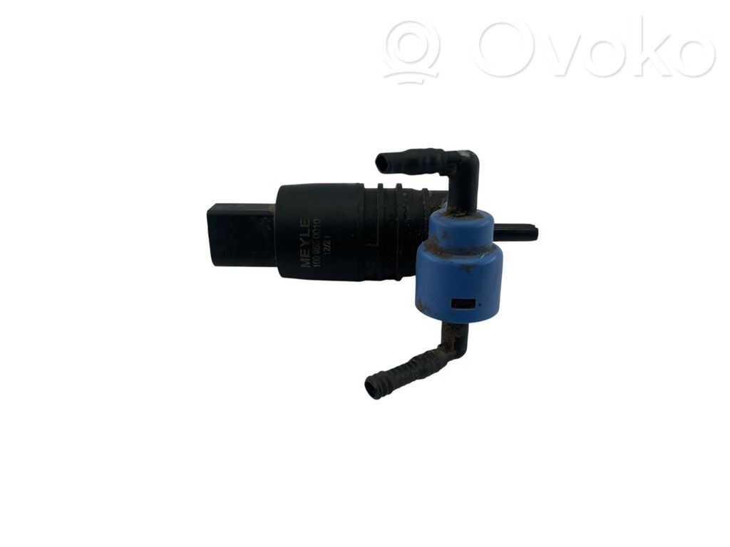 Audi A6 S6 C6 4F Windscreen/windshield washer pump 