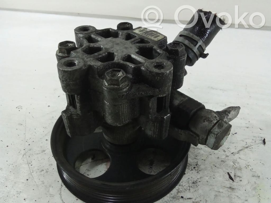 Vauxhall Astra J Ohjaustehostimen pumppu 