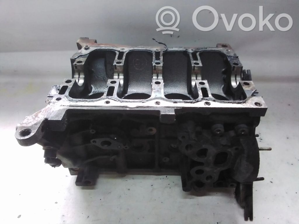 Opel Corsa E Engine block 