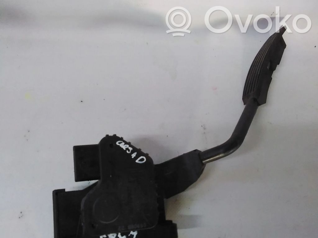 Opel Corsa D Kaasupoljin 