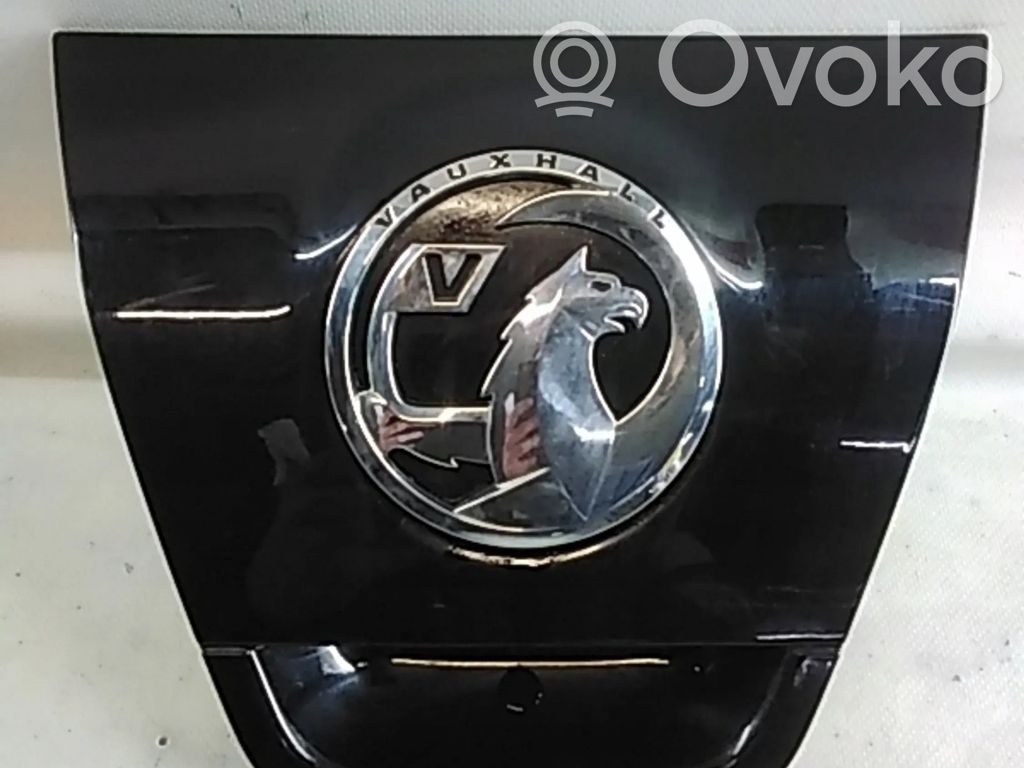 Opel Astra J Inne części karoserii 