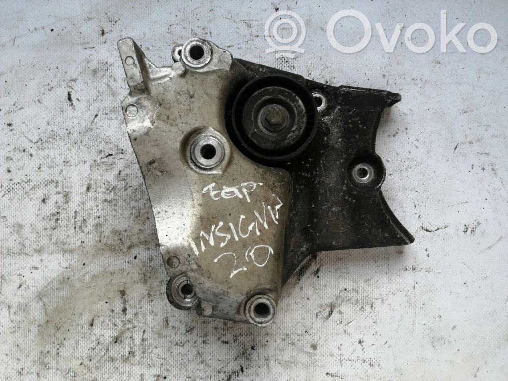 Opel Insignia A Engine mount bracket 