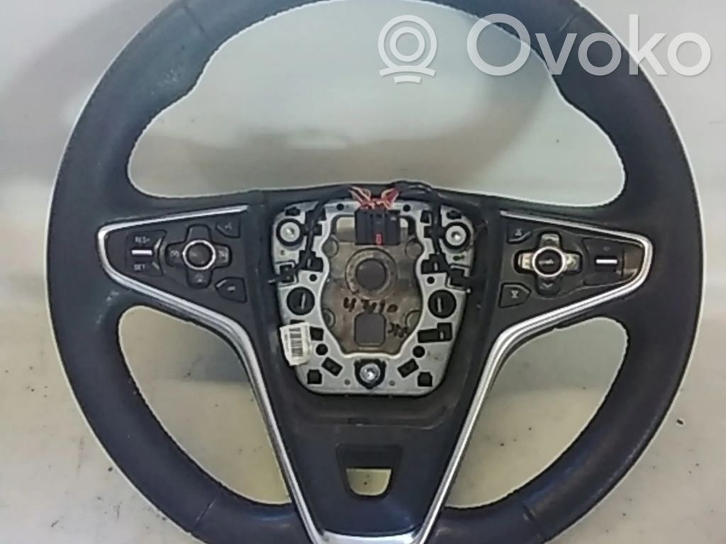 Opel Insignia A Ohjauspyörä 