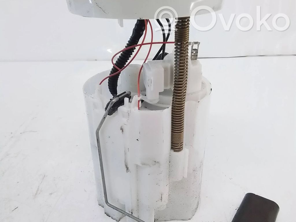 Opel Corsa E Bomba interna de combustible 