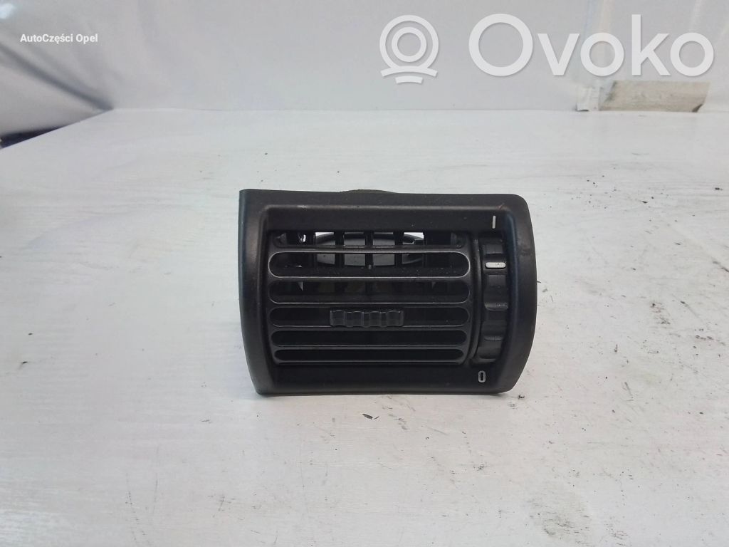 BMW Z3 E36 Lango oro grotelės 