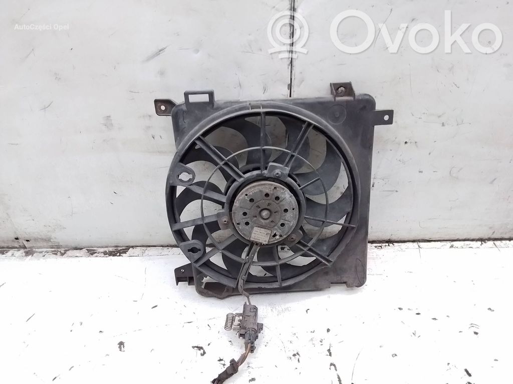 Opel Zafira B Электрический вентилятор радиаторов 