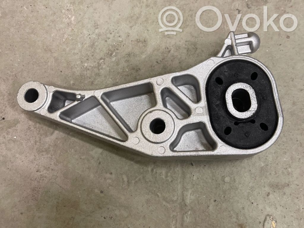 Opel Meriva A Engine mount bracket 