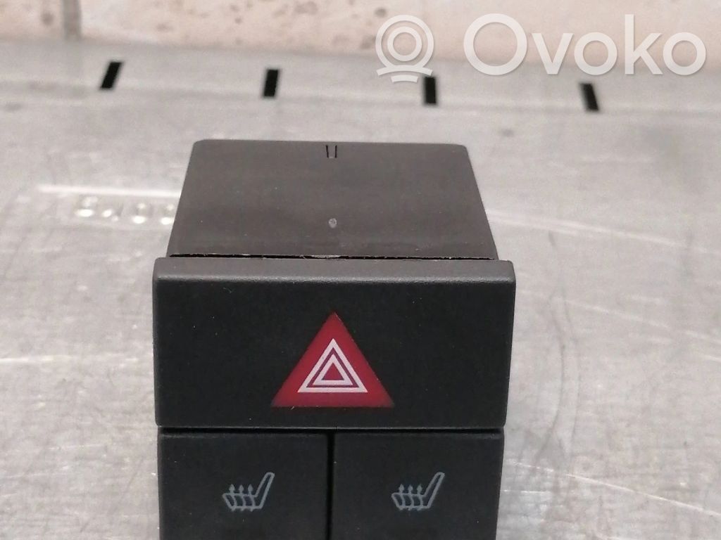 Opel Meriva A Hazard light switch 