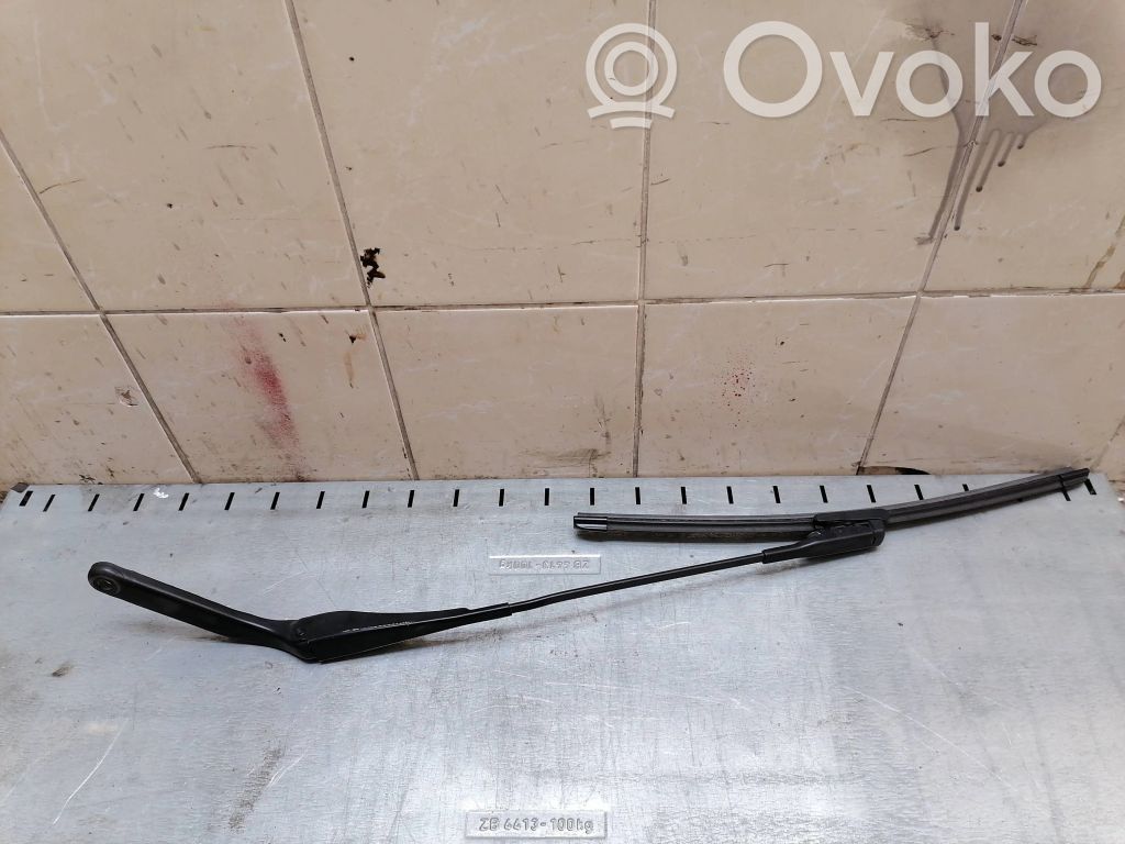 BMW 1 E81 E87 Windshield/front glass wiper blade 