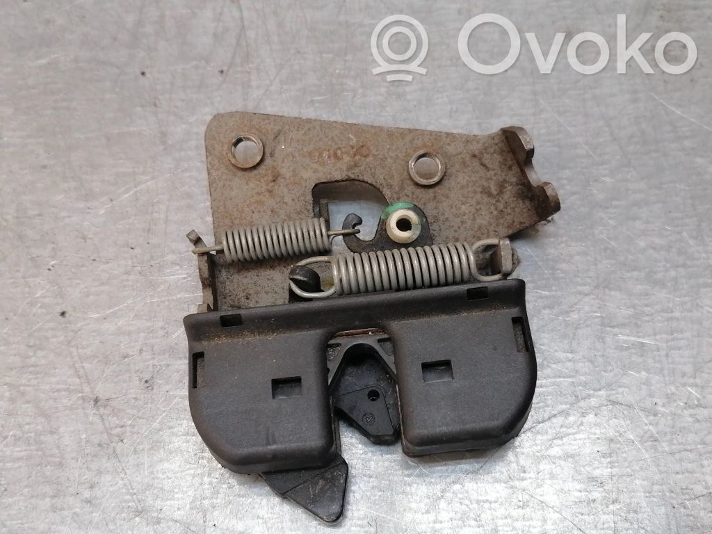 BMW 3 E90 E91 Seat back rest lock catch 