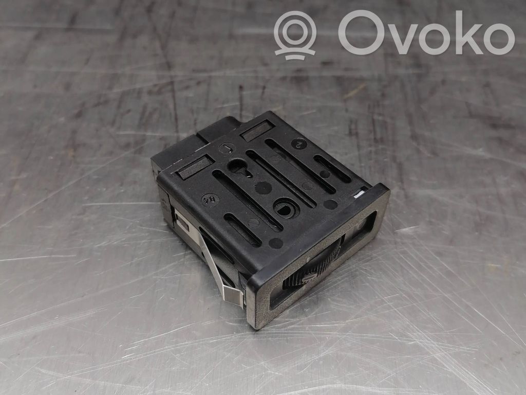 BMW 5 E34 Headlight level height control switch 