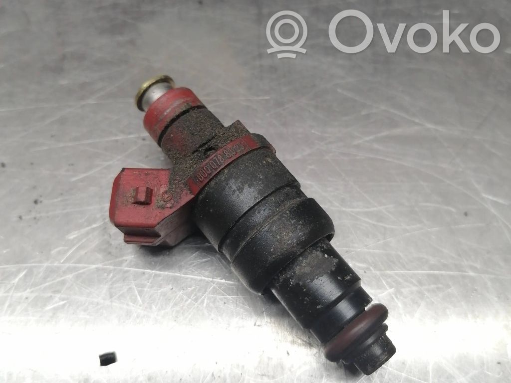 Mercedes-Benz E W210 Inyector de combustible 