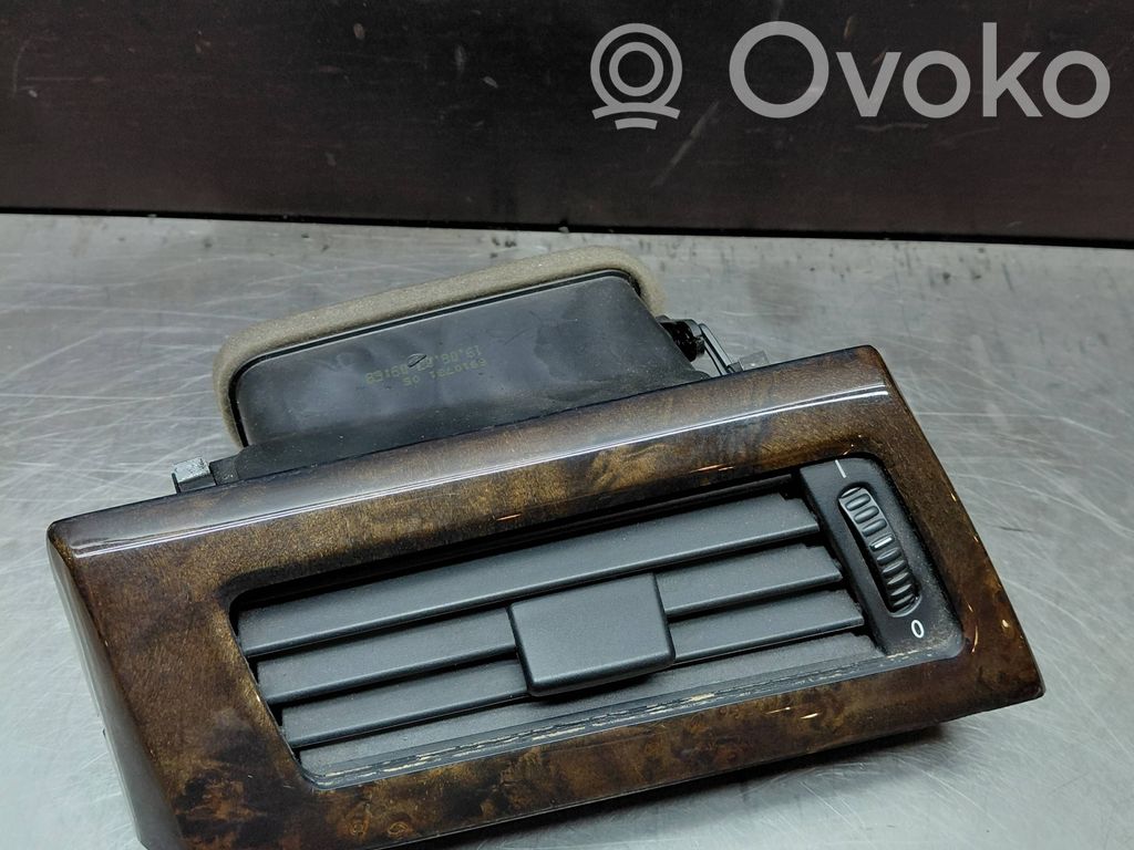 BMW 5 E60 E61 Šoninės oro grotelės 
