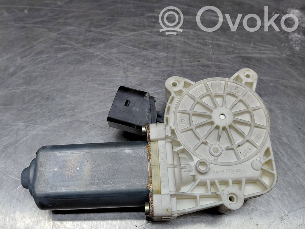 BMW 5 E60 E61 Front door window regulator motor 