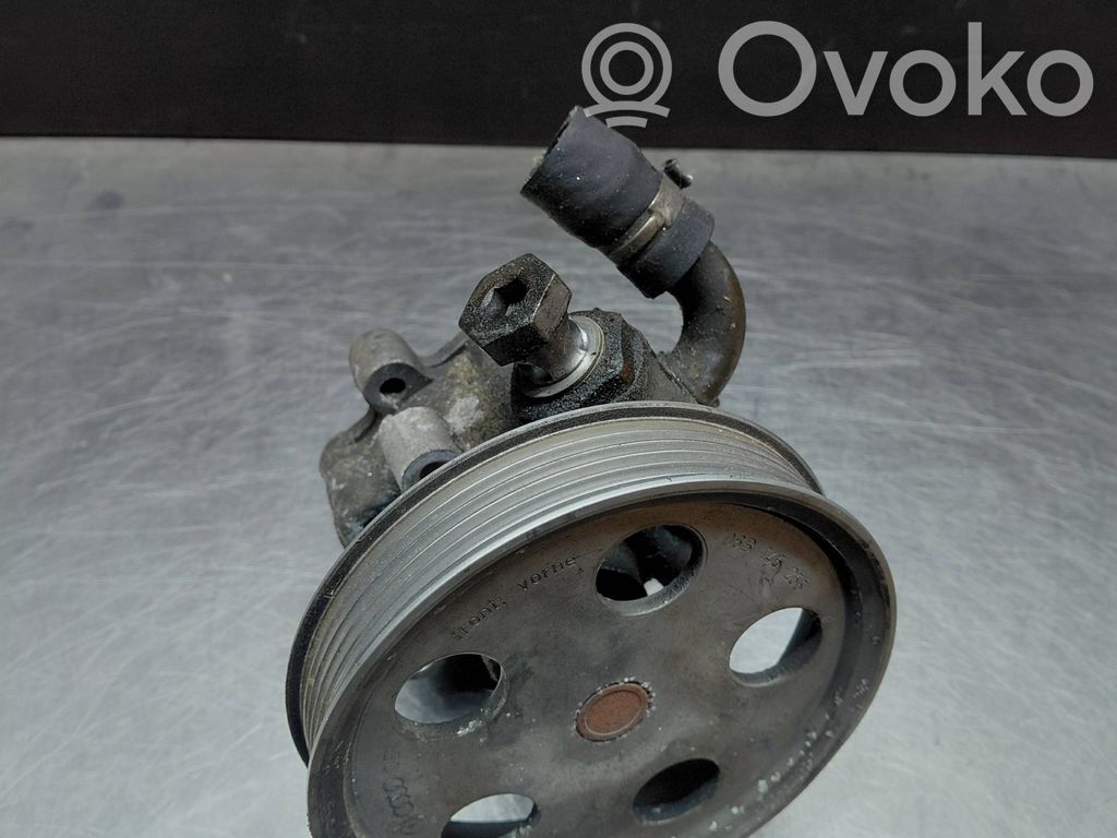 Audi A4 S4 B7 8E 8H Servopumpe 
