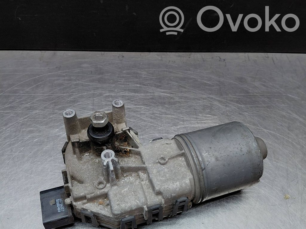 Ford Focus C-MAX Wiper motor 