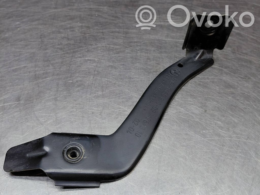 BMW 5 E60 E61 Fender mounting bracket 