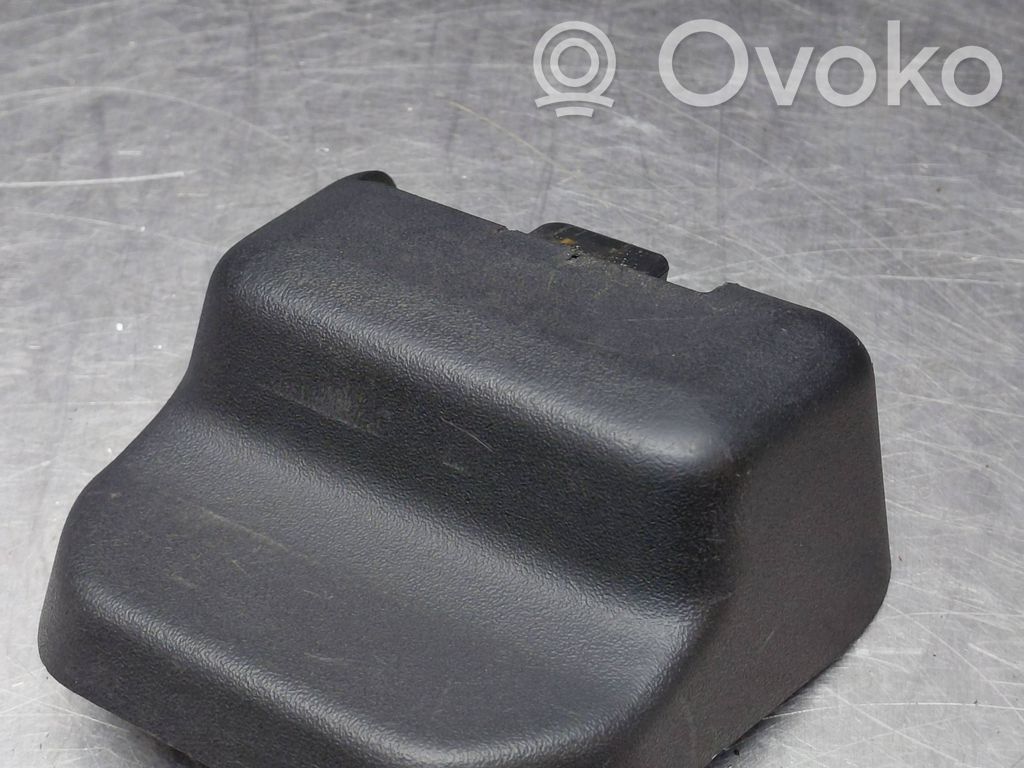Volvo V70 Kuljettajan istuimen kiskon lista 