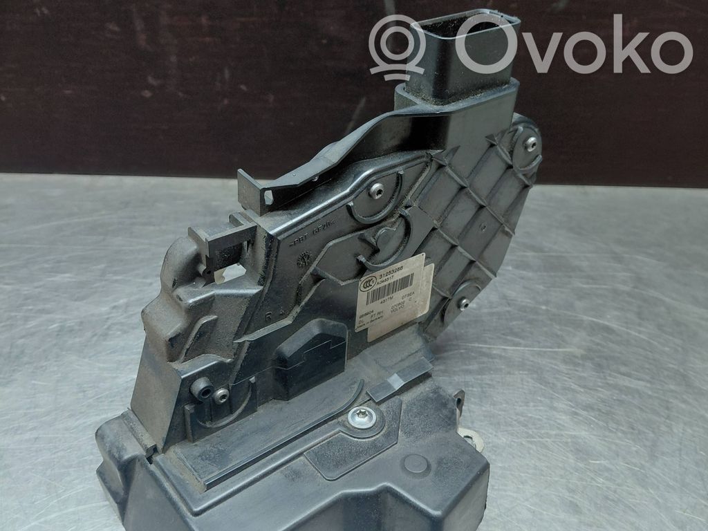 Volvo V70 Priekinė durų spyna 