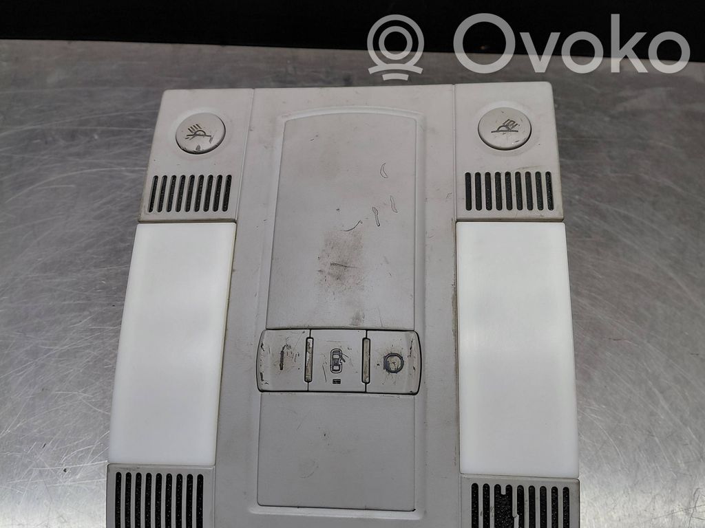 Audi A8 S8 D3 4E Front seat light 
