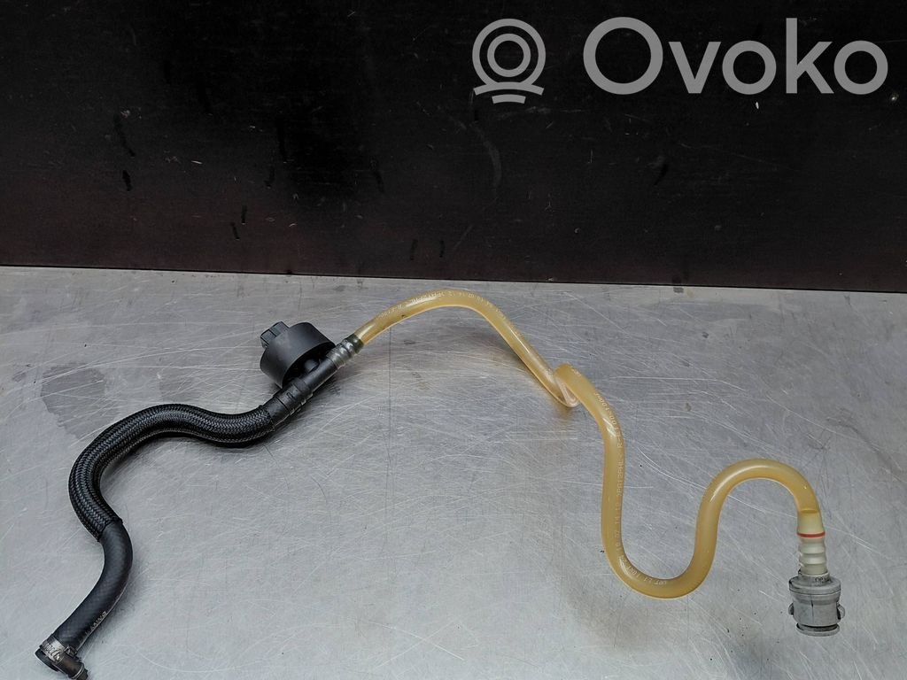 BMW 5 E60 E61 Fuel line pipe 