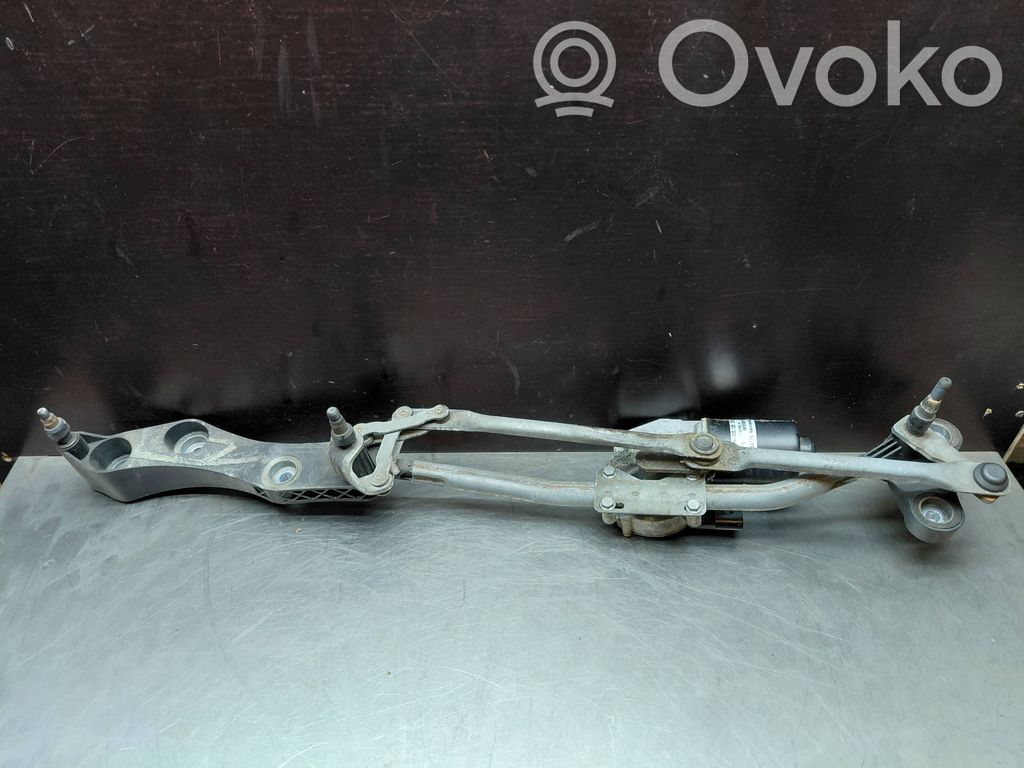 BMW 5 E60 E61 Front wiper linkage and motor 