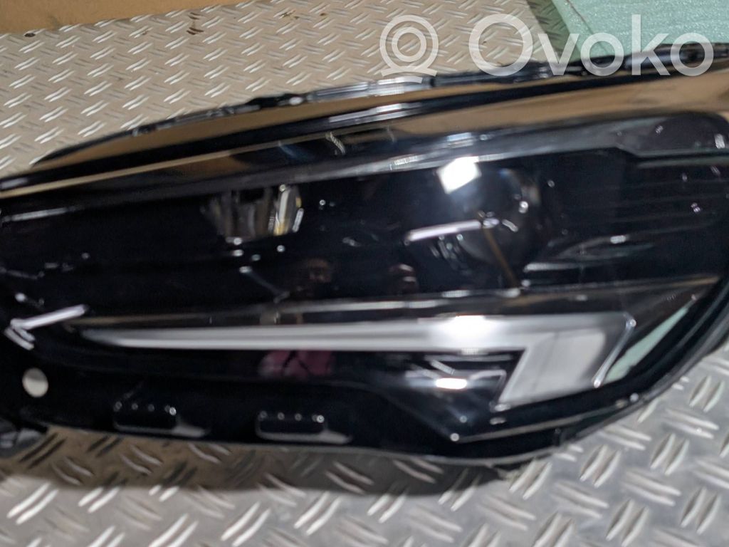 Opel Corsa F Scheinwerfer 