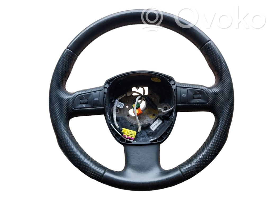 Audi A6 S6 C6 4F Ohjauspyörä 