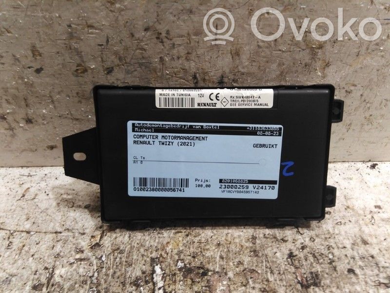 Engine control unit/module   8201068825,820106882,820106882,8201068825,U180126002D