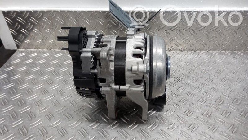 Renault Austral Ģenerators 