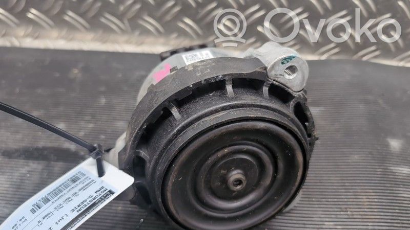BMW 5 G30 G31 G38 Wspornik / Mocowanie silnika 